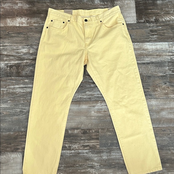 Levi's Pale Yellow Denim Jeans - Picture 1 of 4